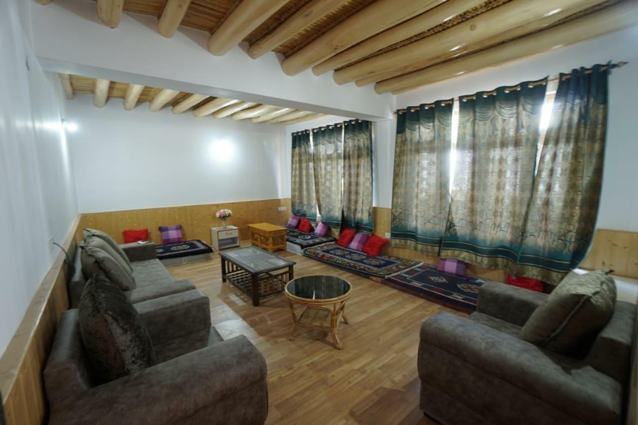 Odbar Guest House Best Guest House At Leh Ladakh Eksteriør billede